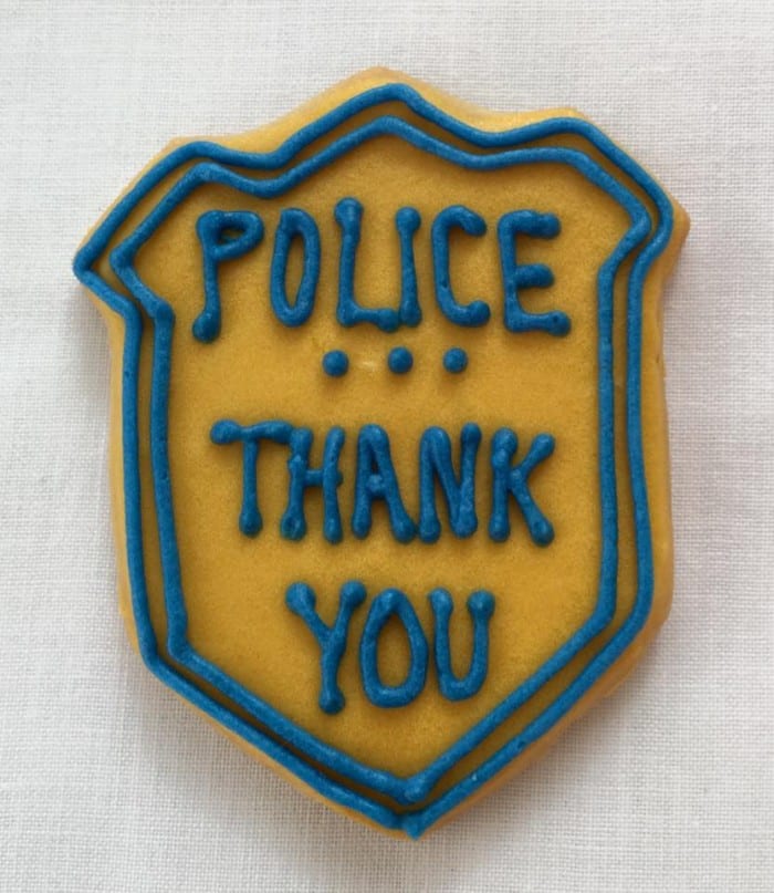 BG-Cookies-for-Cops-Cathys-Signature-Cookie-e1449608129629