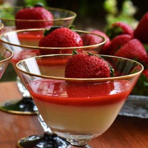 Creamy, strawberry panna cotta